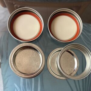 8 Ball Mason Jar Regular Mouth Canning Lids & Bands (1)
